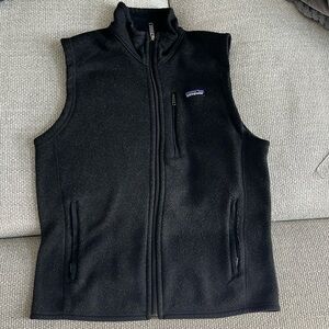 Patagonia Better Sweater vest in black size medium